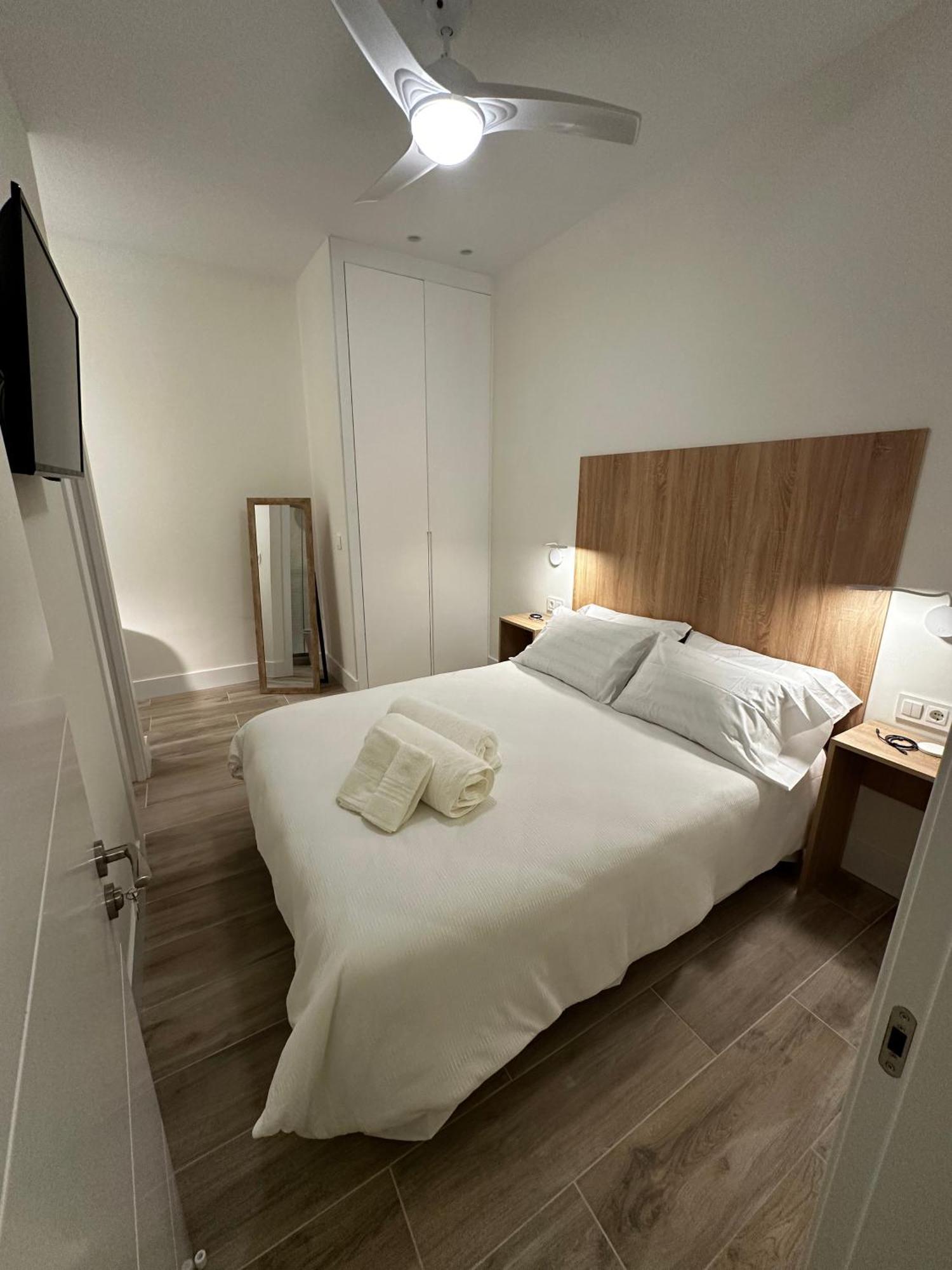 Apartamentos Moncloa Мадрид Екстер'єр фото